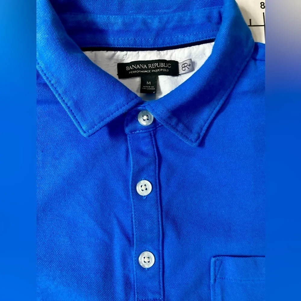 Banana Republic Men’s‎ Medium Blue Performance Pique Polo Shirt